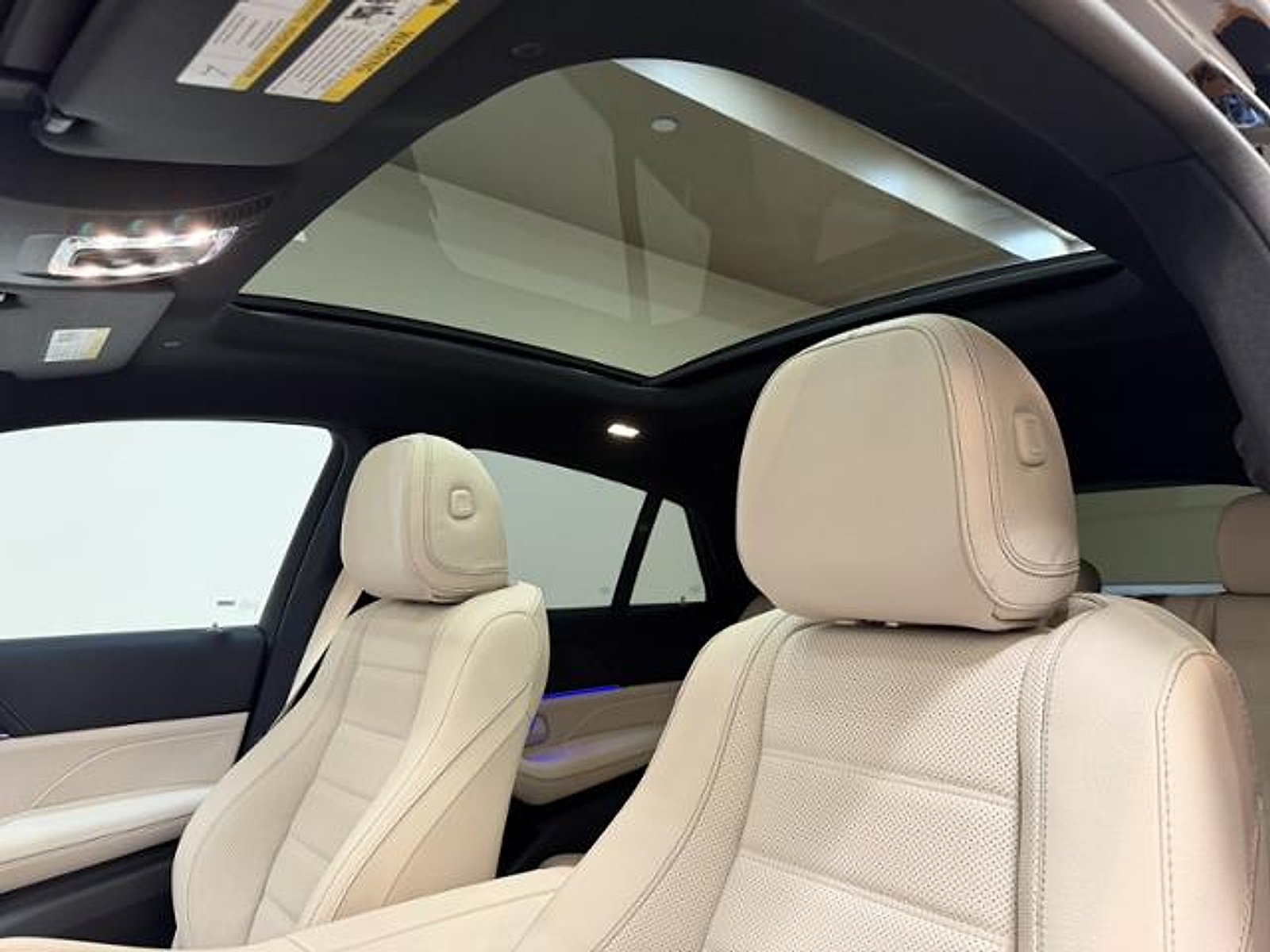 Certified Used 2026 Black Mercedes-Benz 4MATIC® image 9