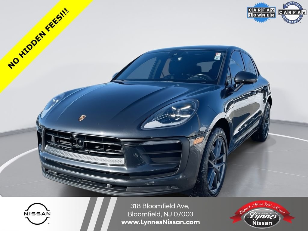 2023 Porsche Macan Base