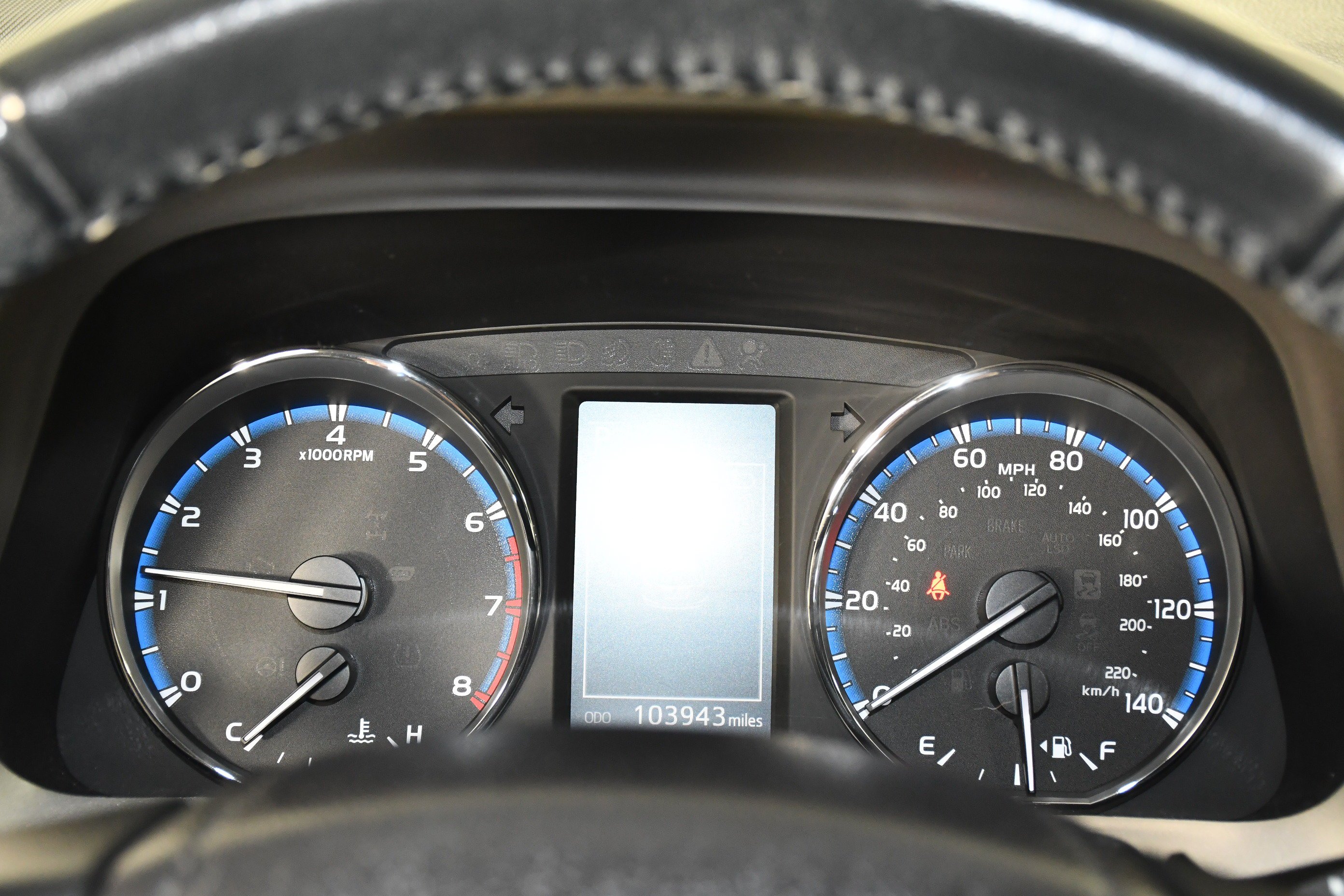 Used 2016 Black Toyota XLE image 18
