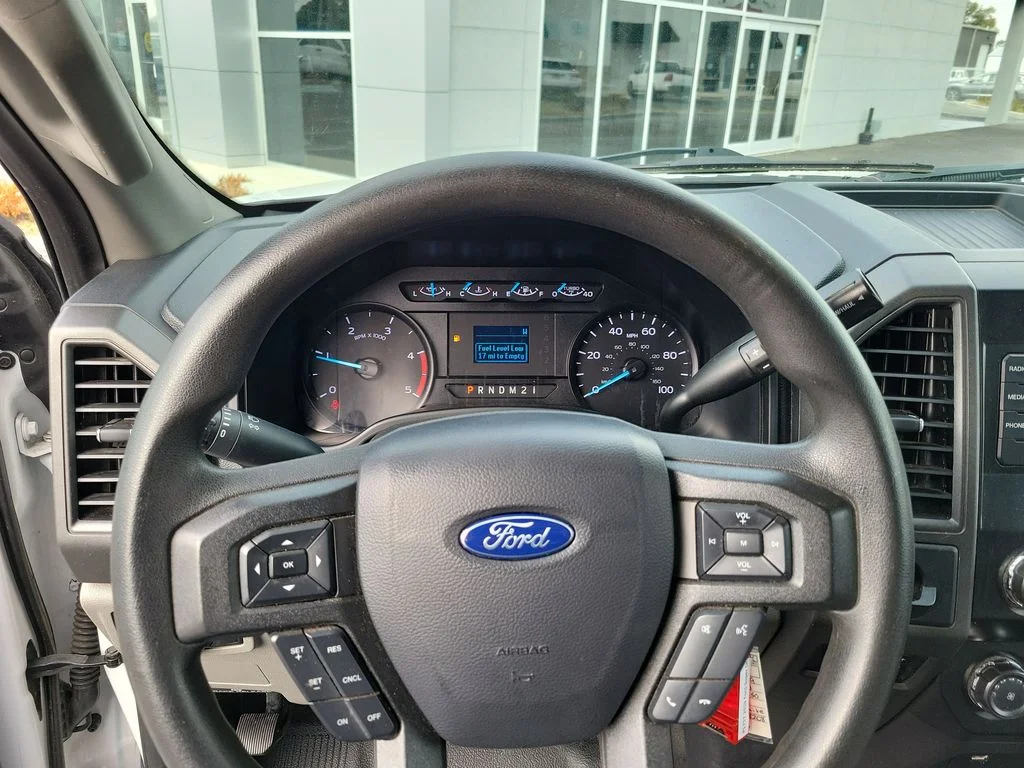 2019 Ford F-550 Super Duty Chassis Cab XL - Photo 18