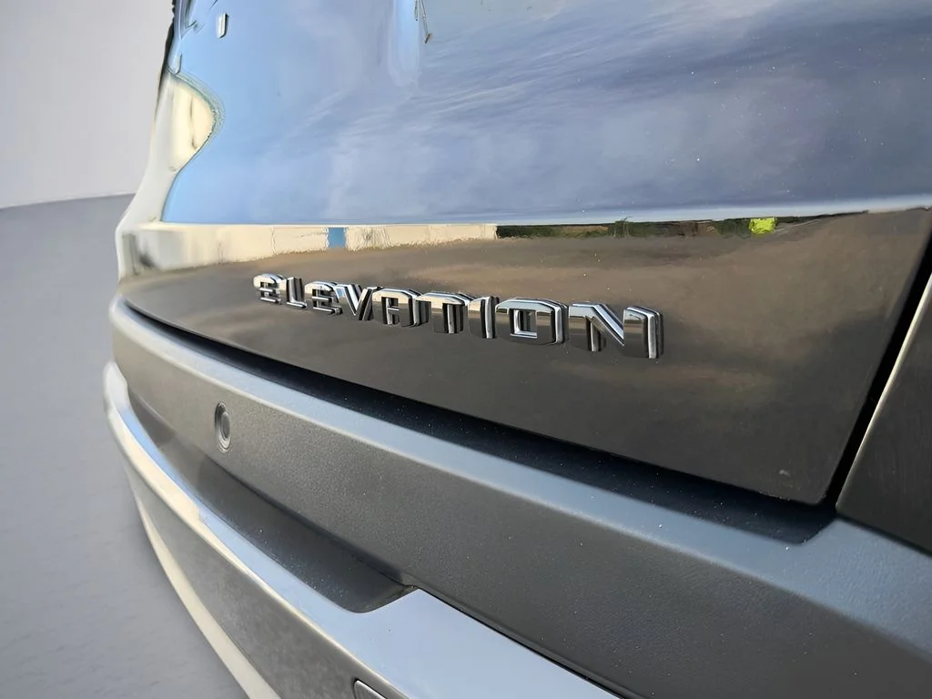 Used 2026 Black GMC Elevation image 33