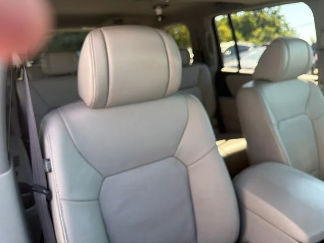 Used 2009 Black Honda EX-L image 32