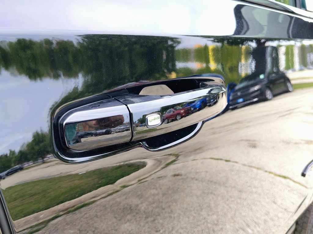 2026 GMC Yukon XL AT4 - Photo 15