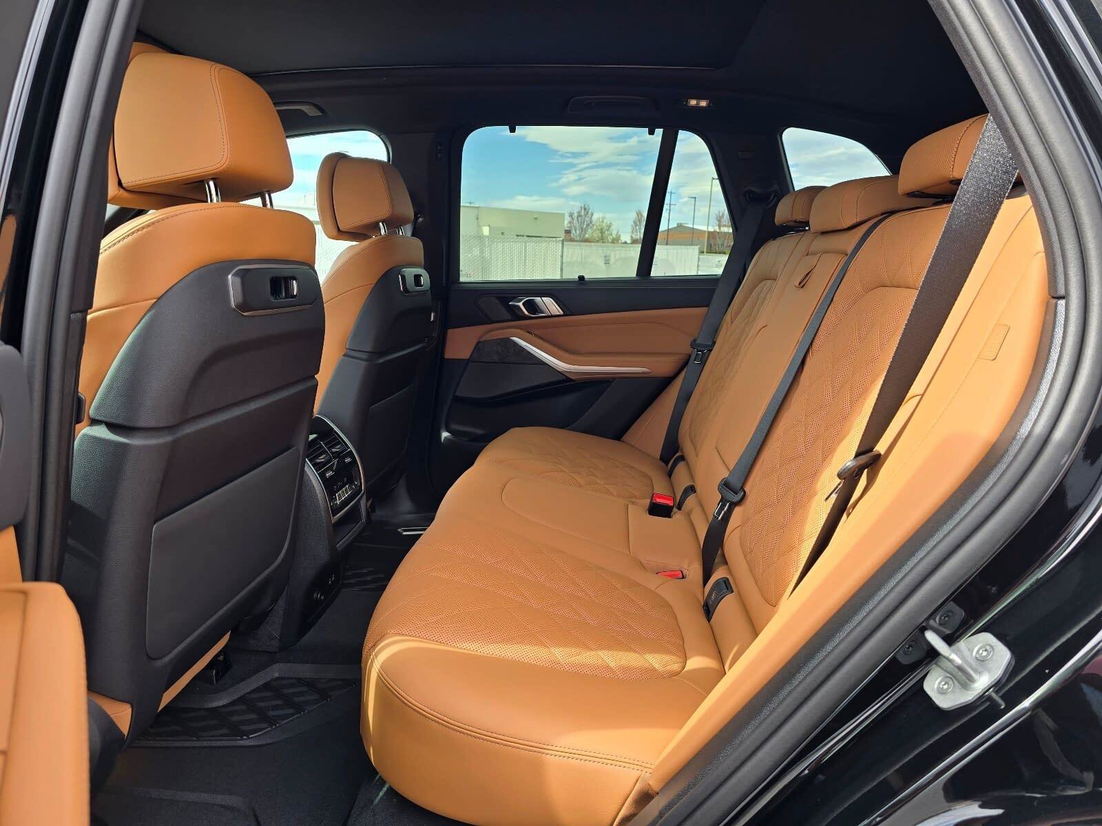 2026 BMW X5 50e - Photo 13
