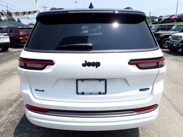 New 2026 Bright White Clear-Coat Exterior Paint Jeep Summit image 4