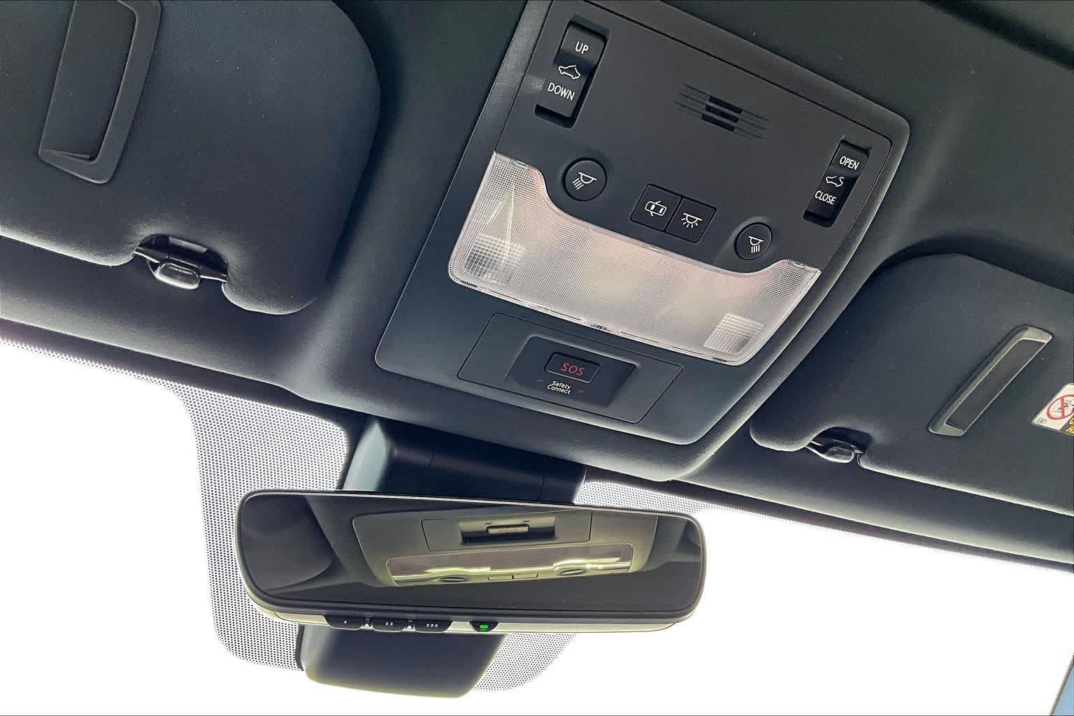 Used 2017 Atomic Silver Lexus  image 35