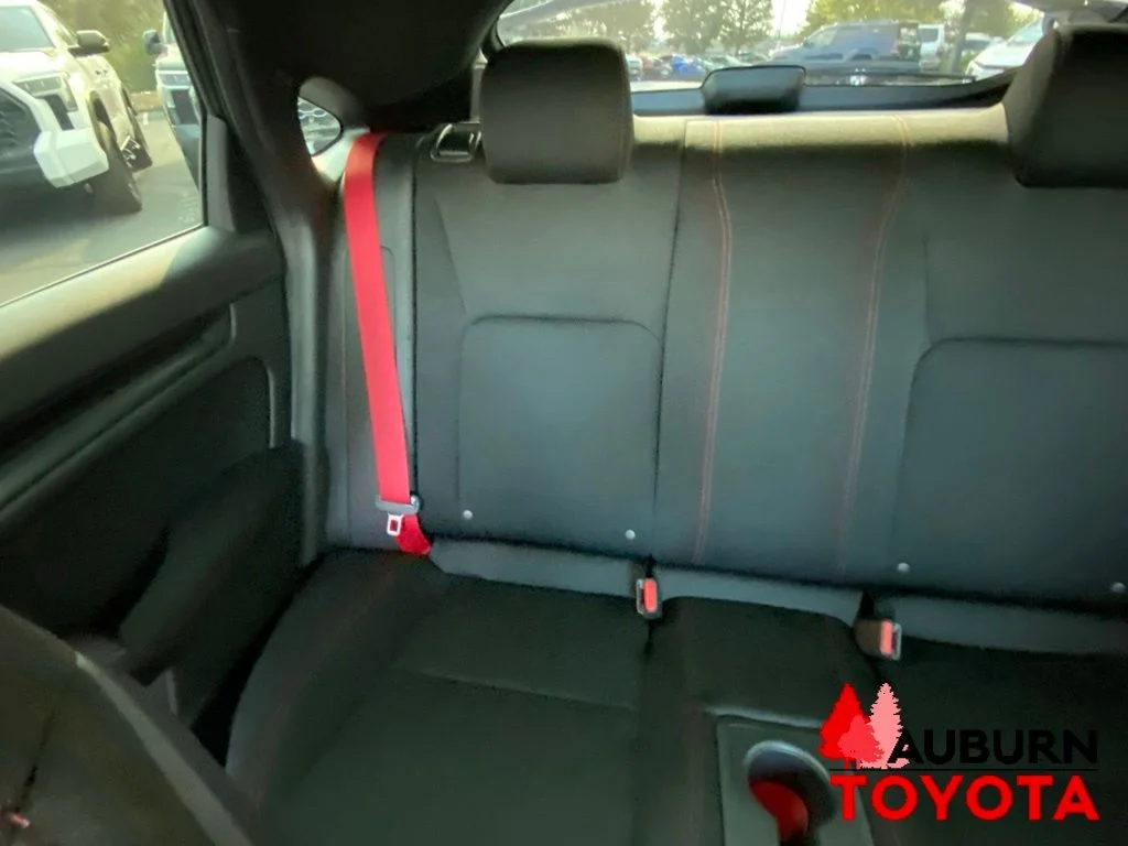 Used 2023  Honda  image 18