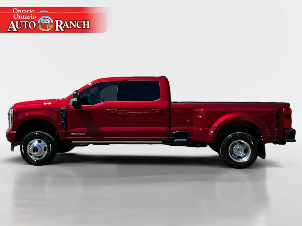 Used 2025 Ruby Red Metallic Tinted Clearcoat Ford Platinum image 2