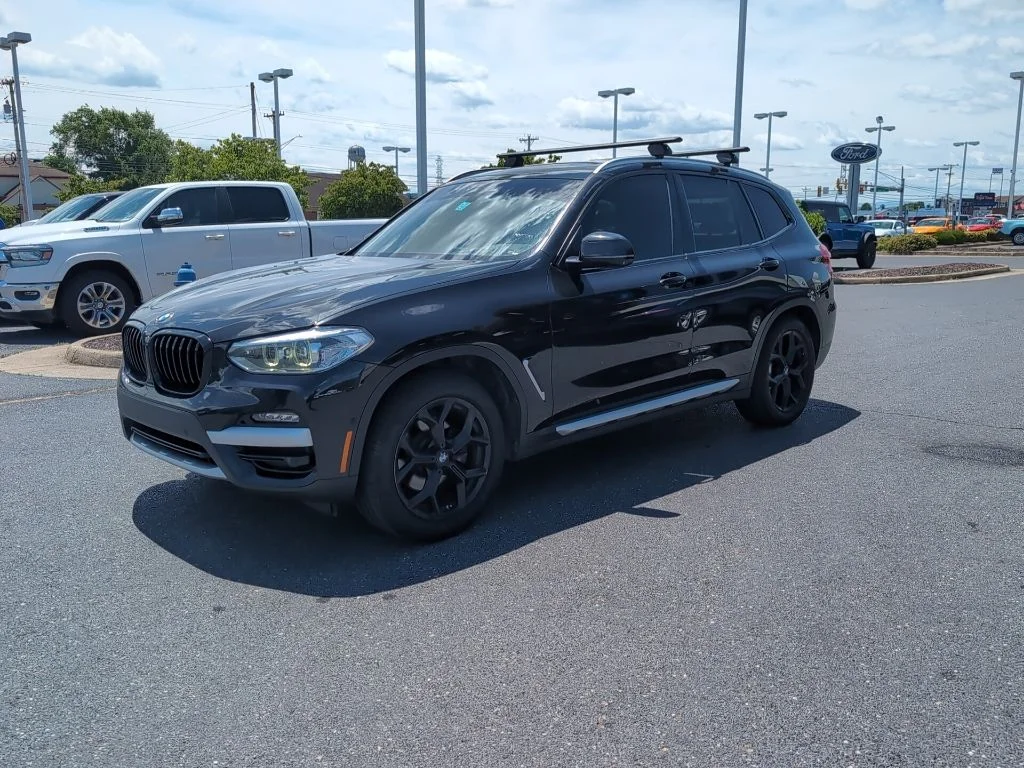 Used 2020 Black BMW xDrive30i image 1