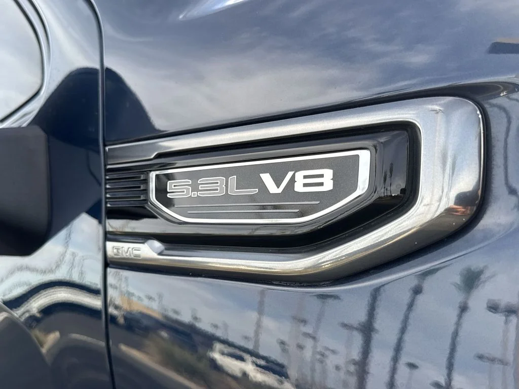 Used 2020 Blue GMC AT4 image 30