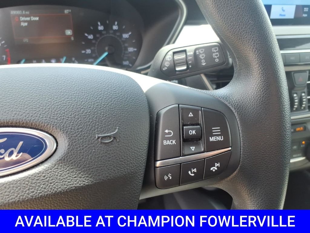 Used 2020 Silver Ford SE image 19