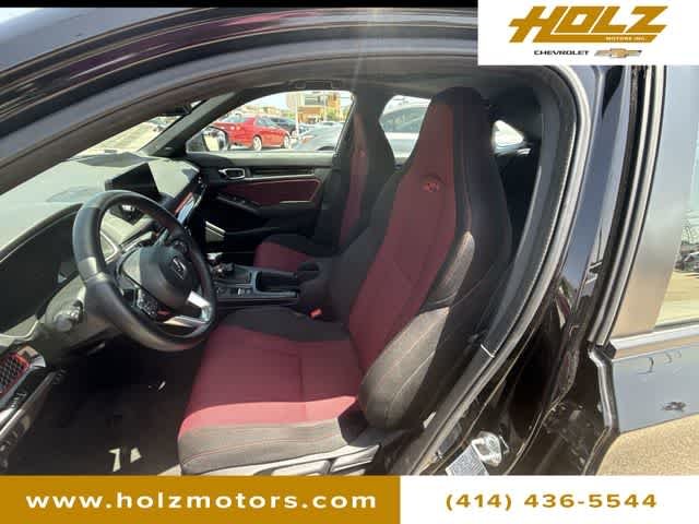 Photo 18