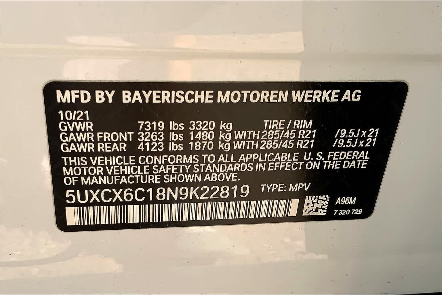 Used 2022 Mineral White Metallic BMW ALPINA XB7 image 34