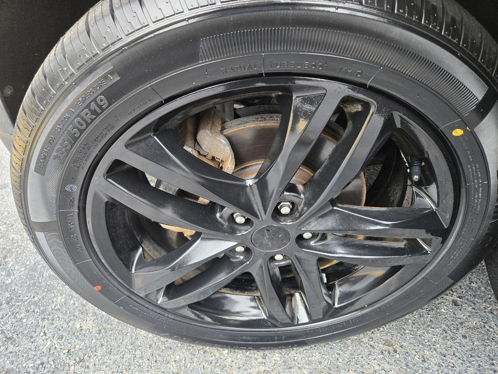 Used 2019 Nightfall Gray Metallic Chevrolet Premier image 11