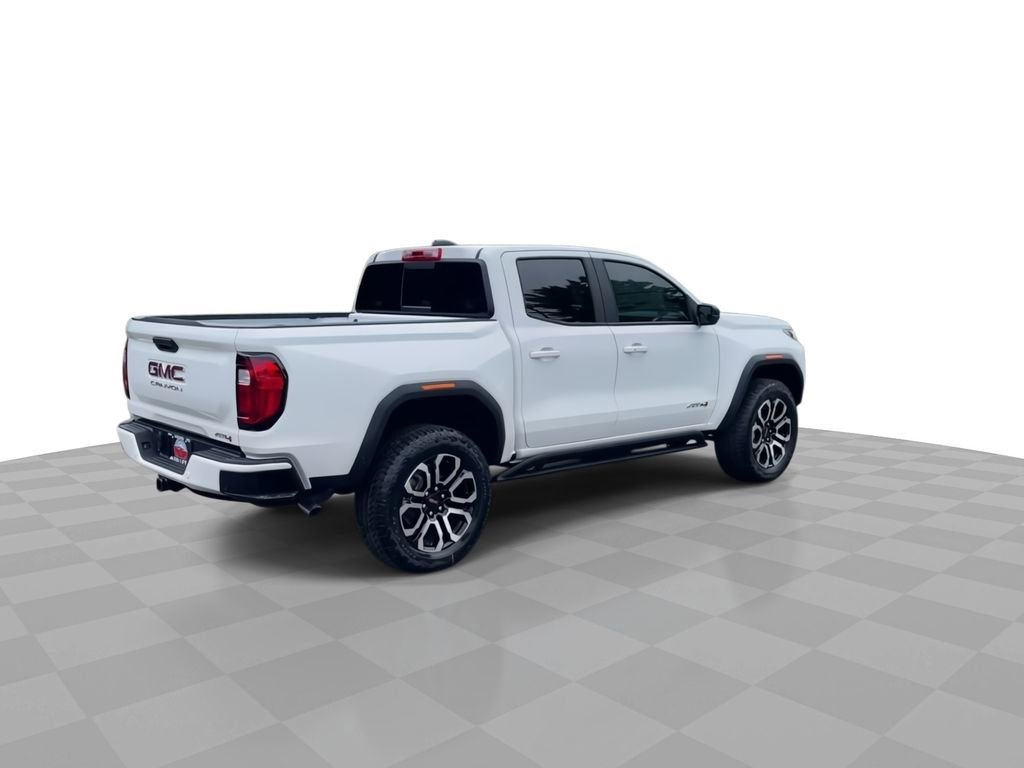 2025 GMC Canyon AT4 - Photo 8