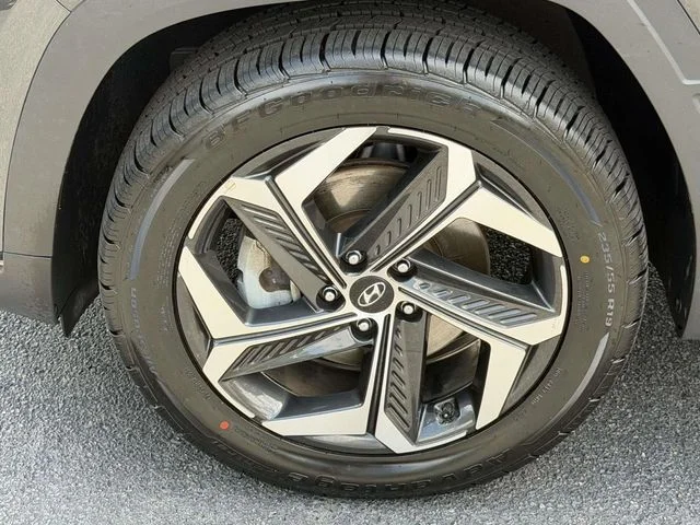 Used 2022 Gray Hyundai Limited image 12