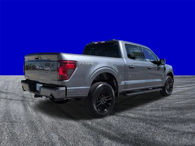 New 2026 Gray Ford XLT image 4
