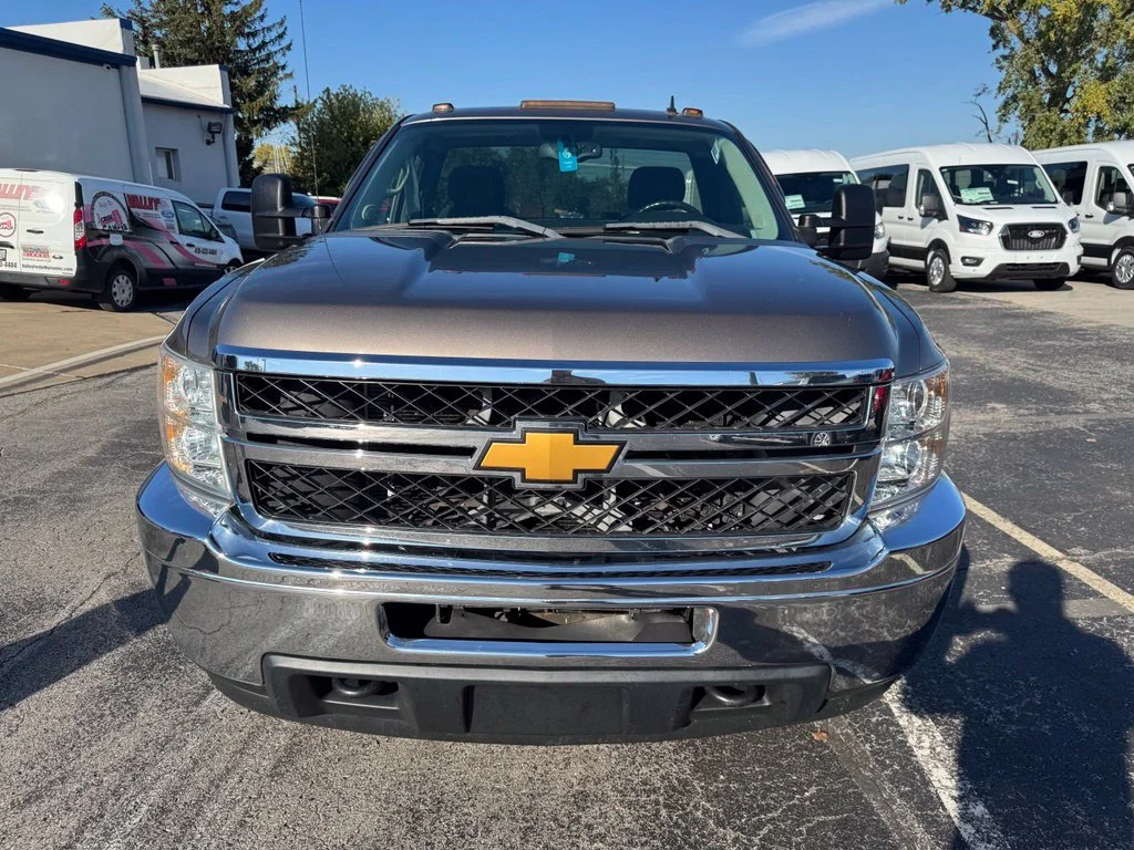 Used 2013 Gray Chevrolet LT image 9