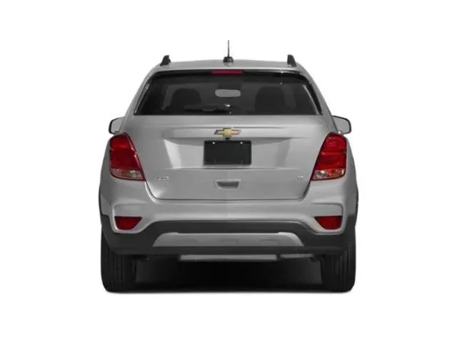 Used 2021 Silver Ice Metallic Chevrolet LT image 5