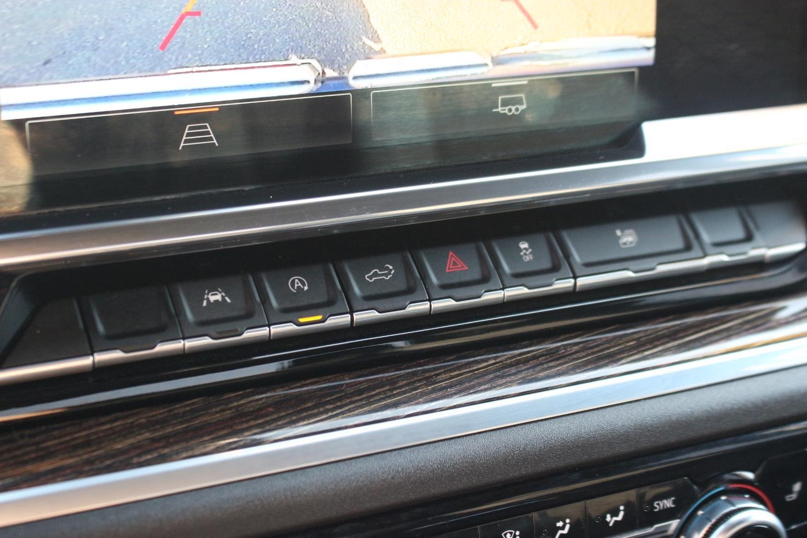 Used 2022 Dynamic Blue Metallic GMC Elevation image 26