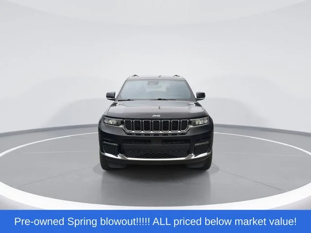 Used 2024 Black Jeep Limited image 3