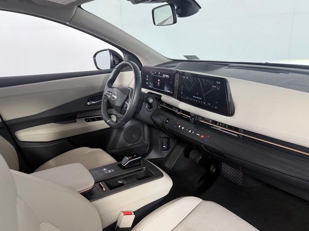 Used 2023 Deep Ocean Blue Nissan ENGAGE image 35