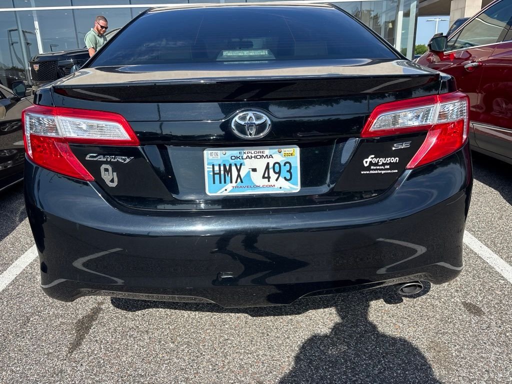 Used 2013 Black Toyota SE image 5