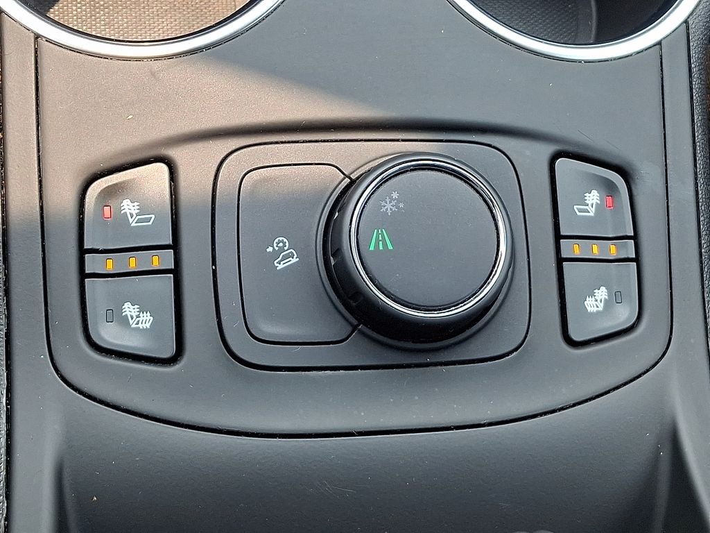 Used 2018 Steel Metallic GMC SLE image 26