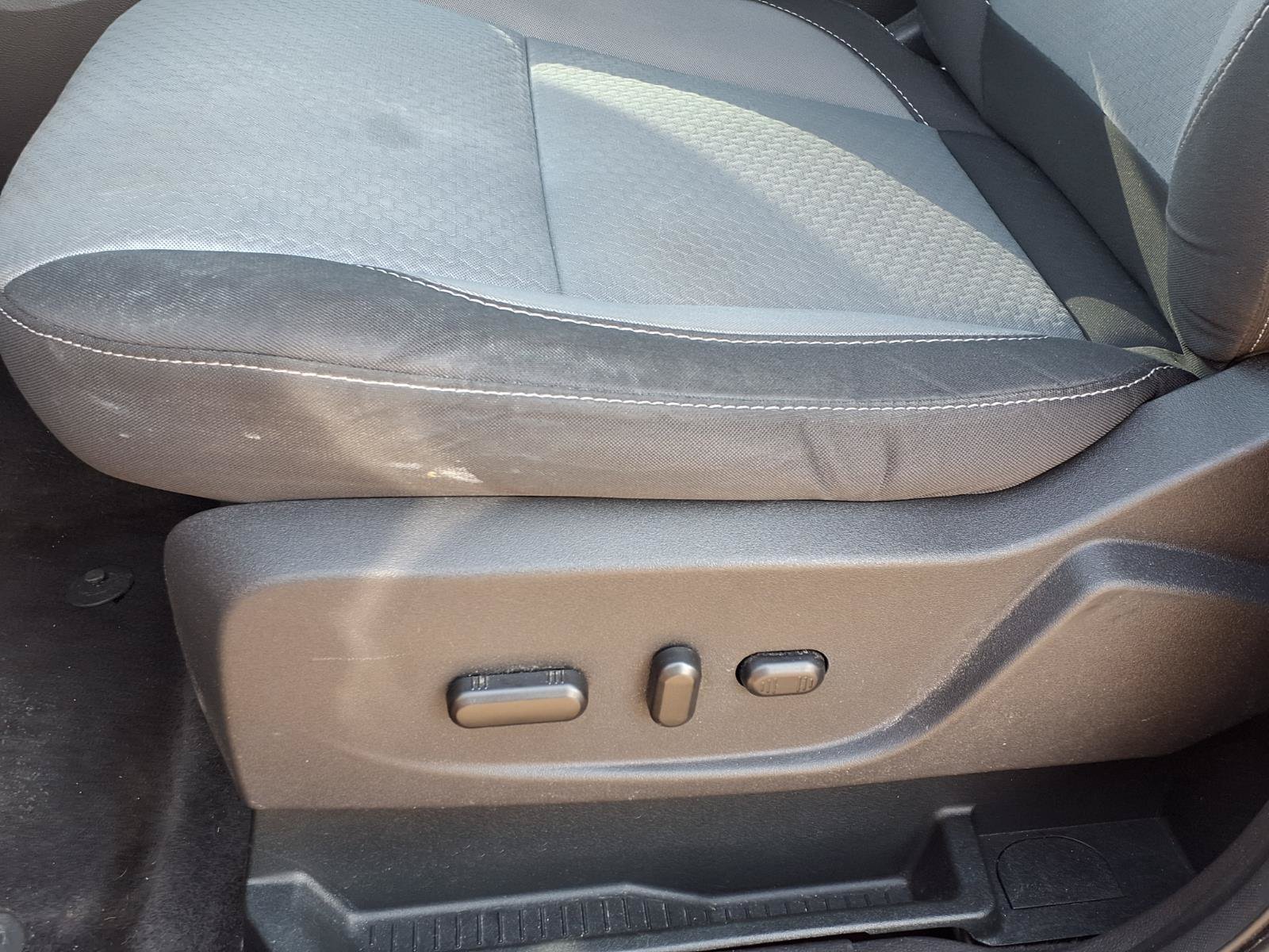 Certified Used 2017 Canyon Ridge Ford SE image 4