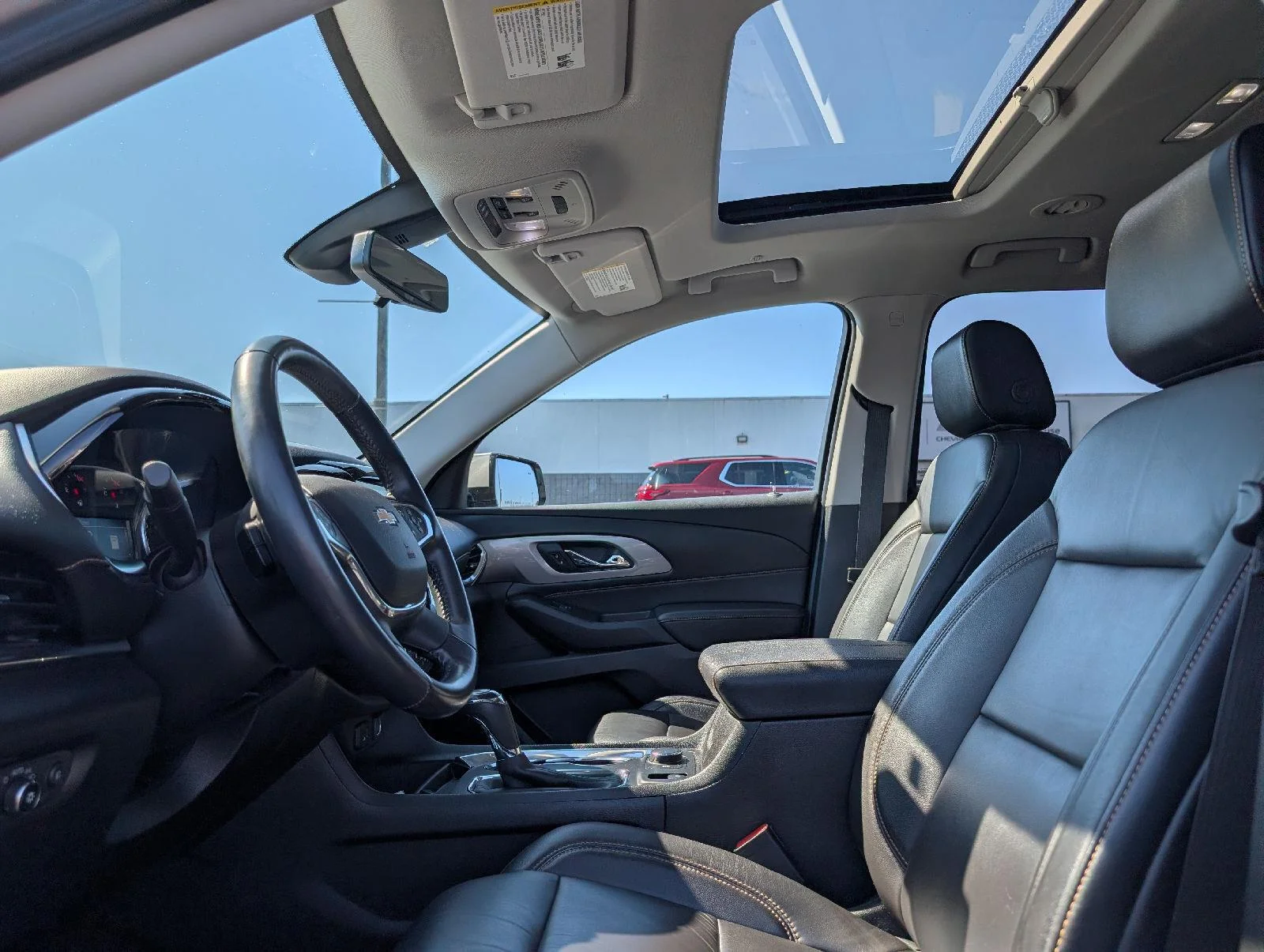 Used 2018 Silver Ice Metallic Chevrolet LT Leather image 9