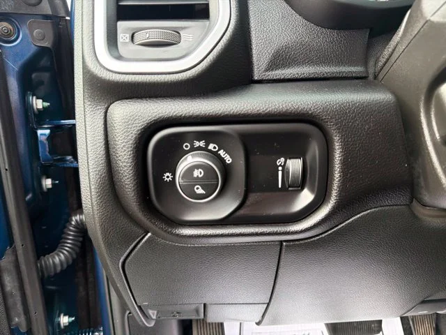 Used 2024 Blue Ram Big Horn image 27