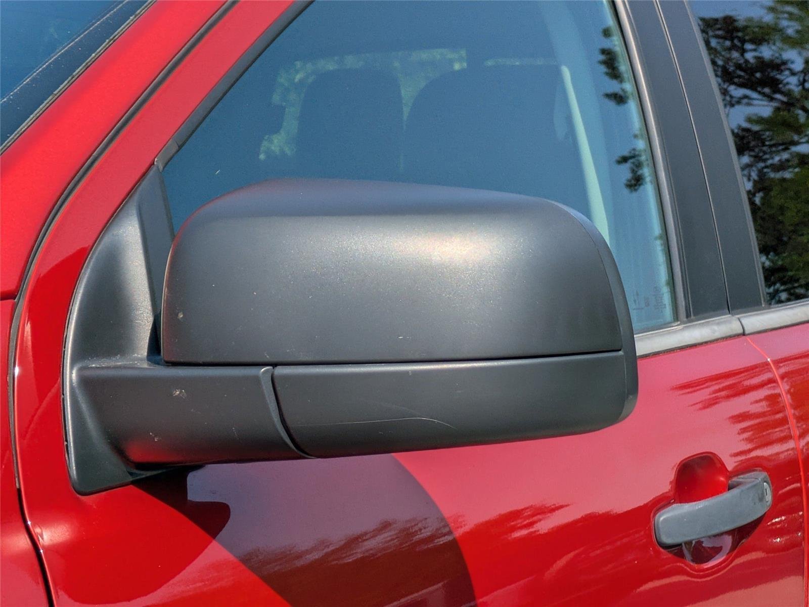 Used 2022 Hot Pepper Red Metallic Tinted Clearcoat Ford XLT image 13