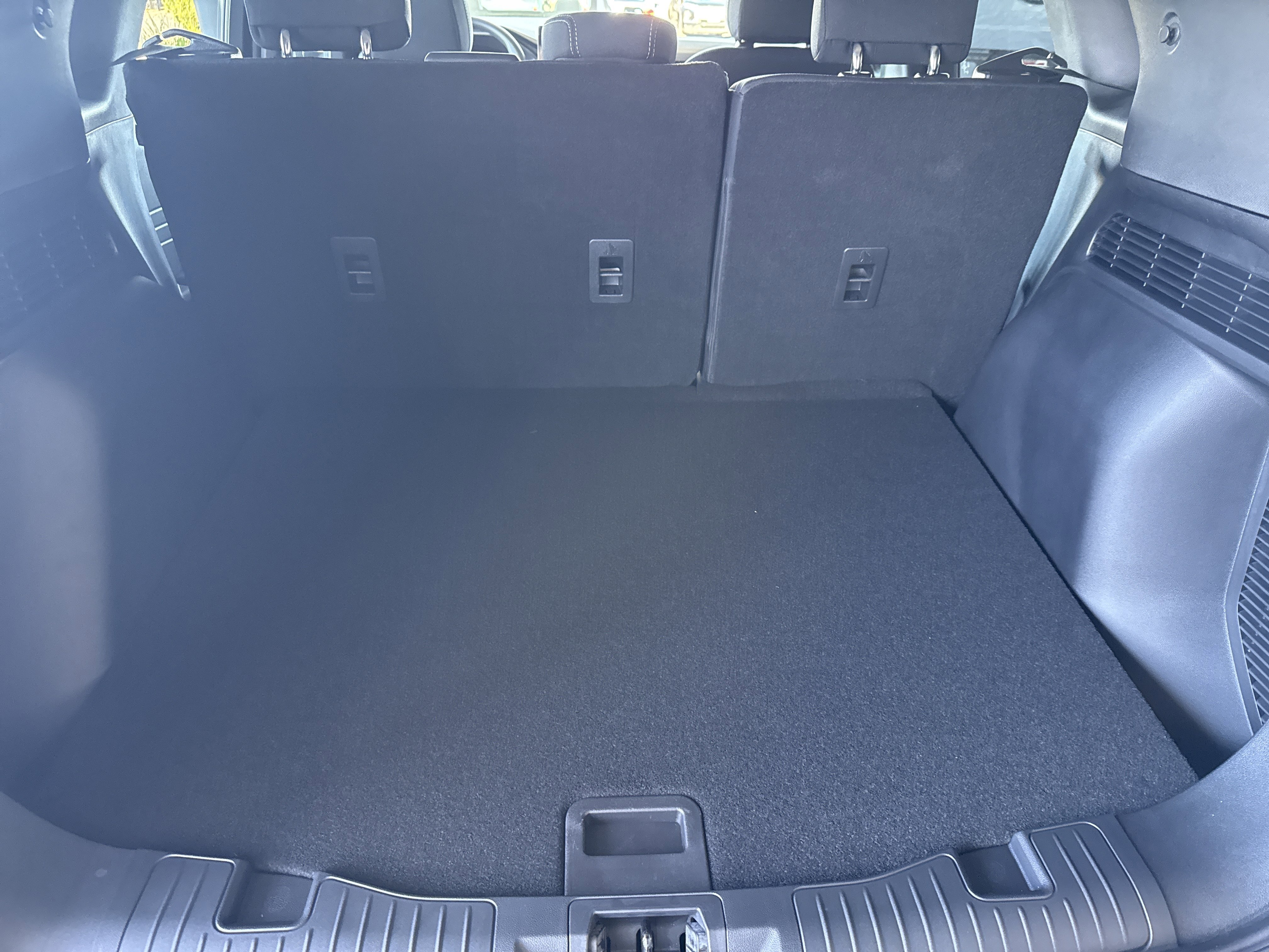 New 2026 Oxford White Ford Active® image 9