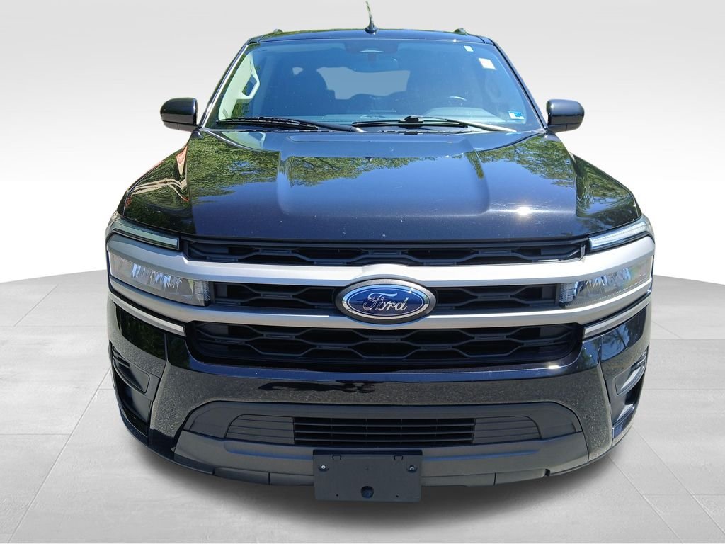 Used 2024 Black Ford XLT image 9