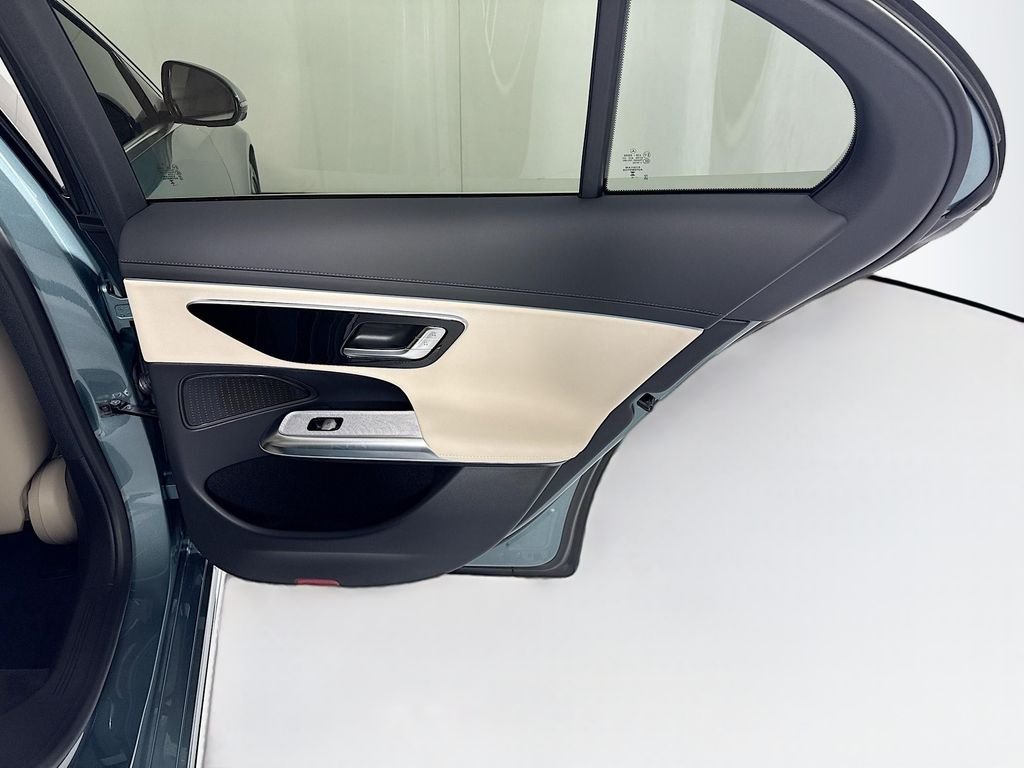 New 2026 Verde Silver Metallic Mercedes-Benz E 350 image 28