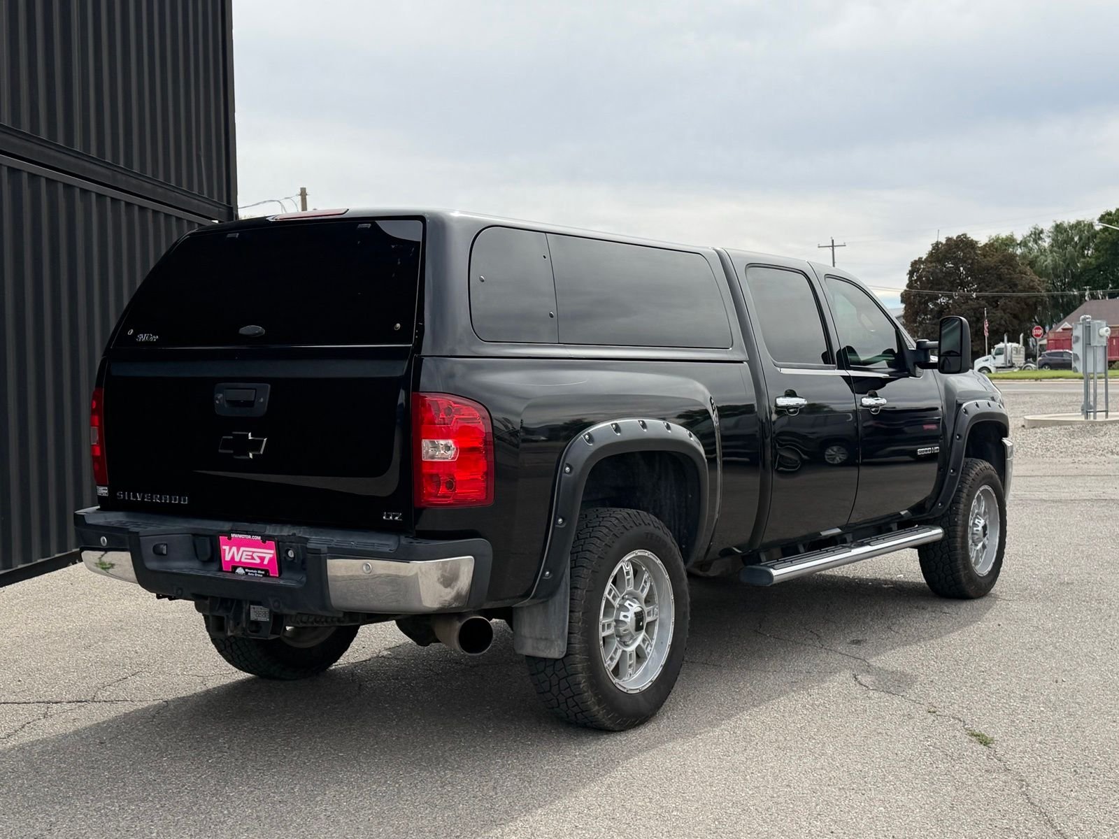 Used 2011 Black Chevrolet LTZ image 7