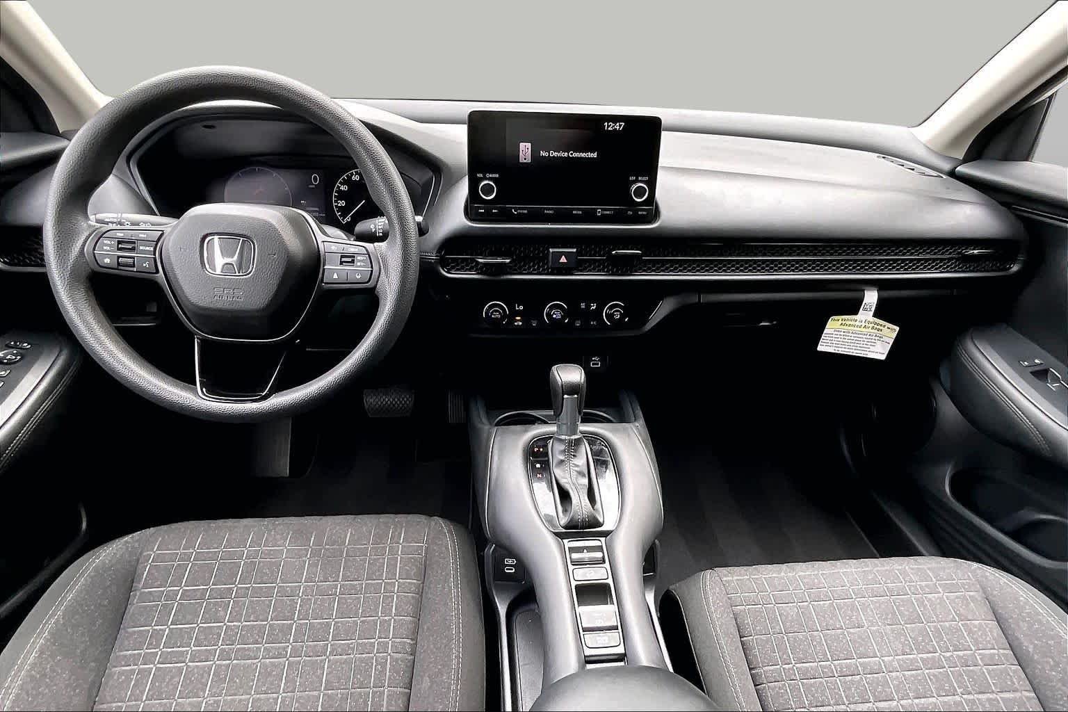 Used 2025 Platinum White Pearl Honda LX image 13