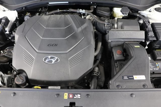 Used 2025 White Hyundai Calligraphy Night Edition image 26