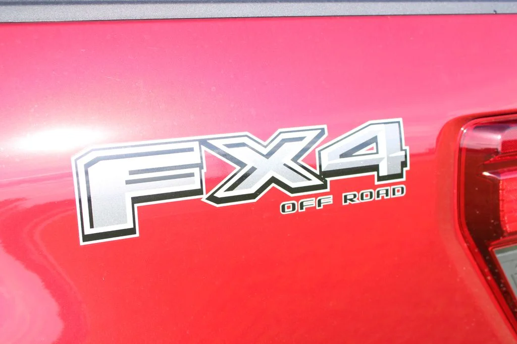 New 2026 Ruby Red Metallic Tinted Clearcoat Ford XLT image 8