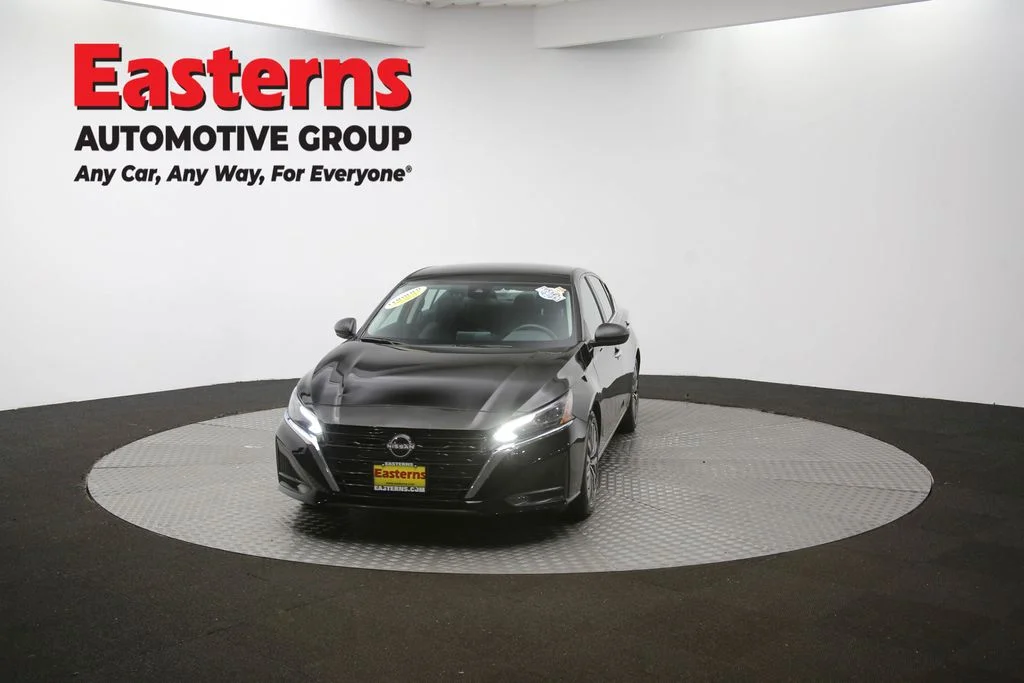 Used 2024 Black Nissan 2.5 SV image 52