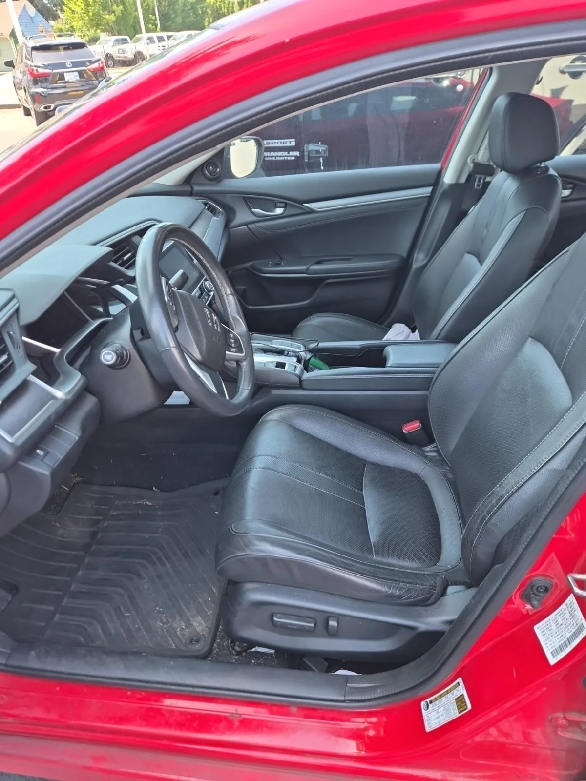 Used 2017 Rallye Red Honda EX-L image 9