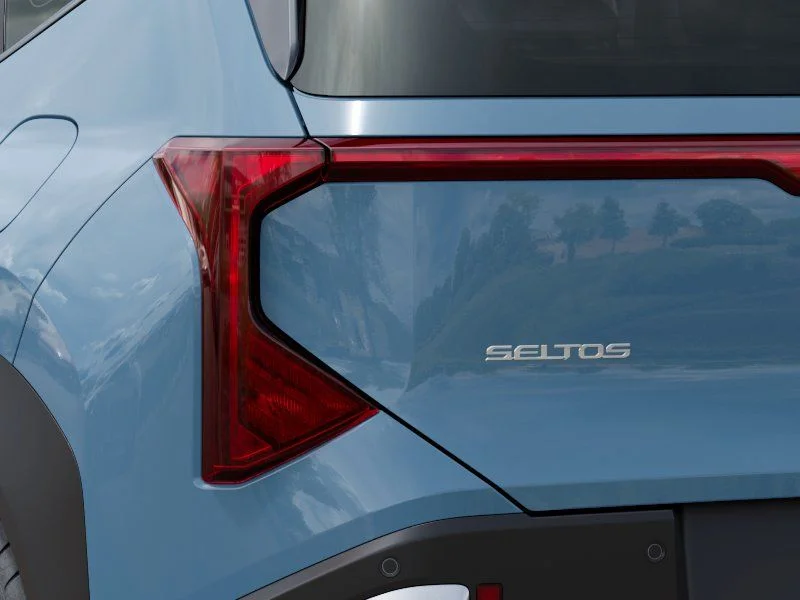 New 2027 Frost Blue / Black Roof Kia S image 10