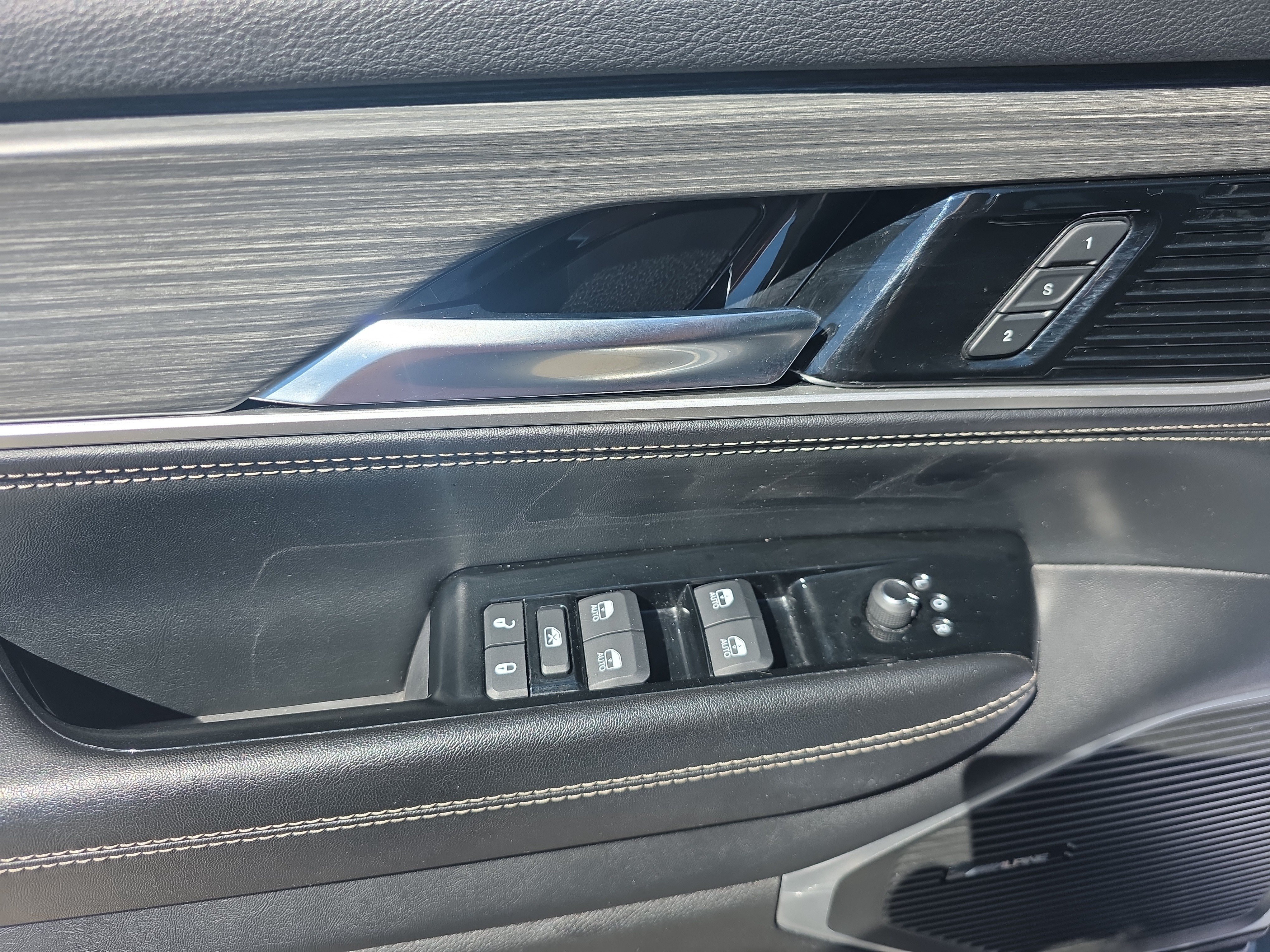 2024 Jeep Wagoneer Series III - Photo 24