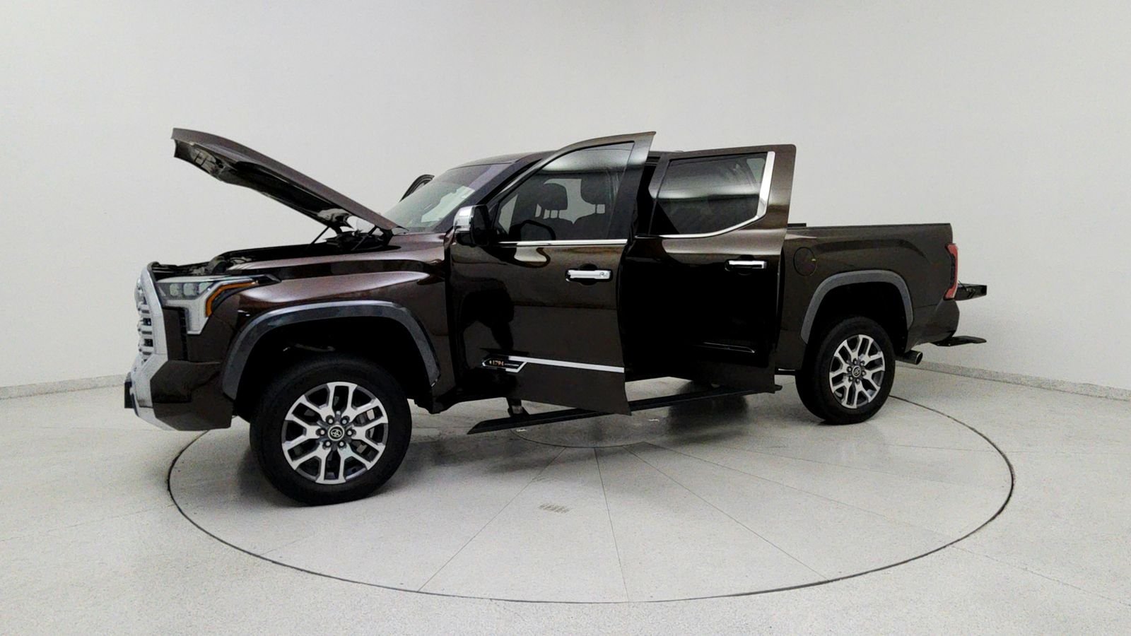 Used 2023  Toyota 1794 image 12