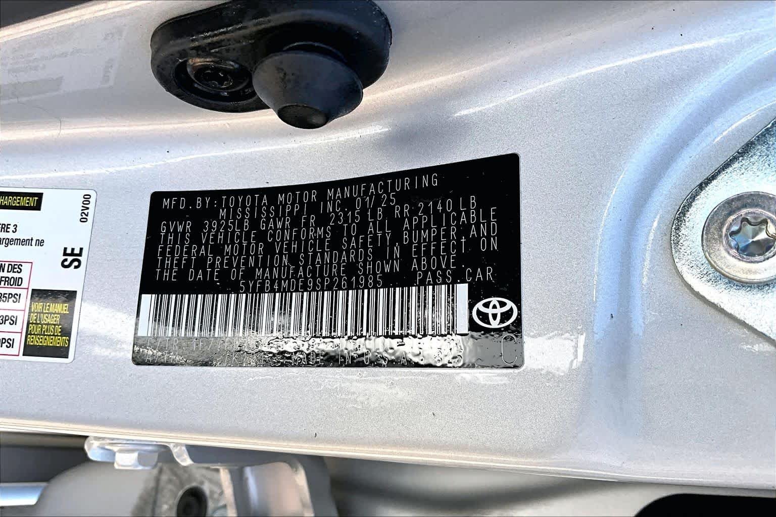 Used 2025 Classic Silver Metallic Toyota LE image 36