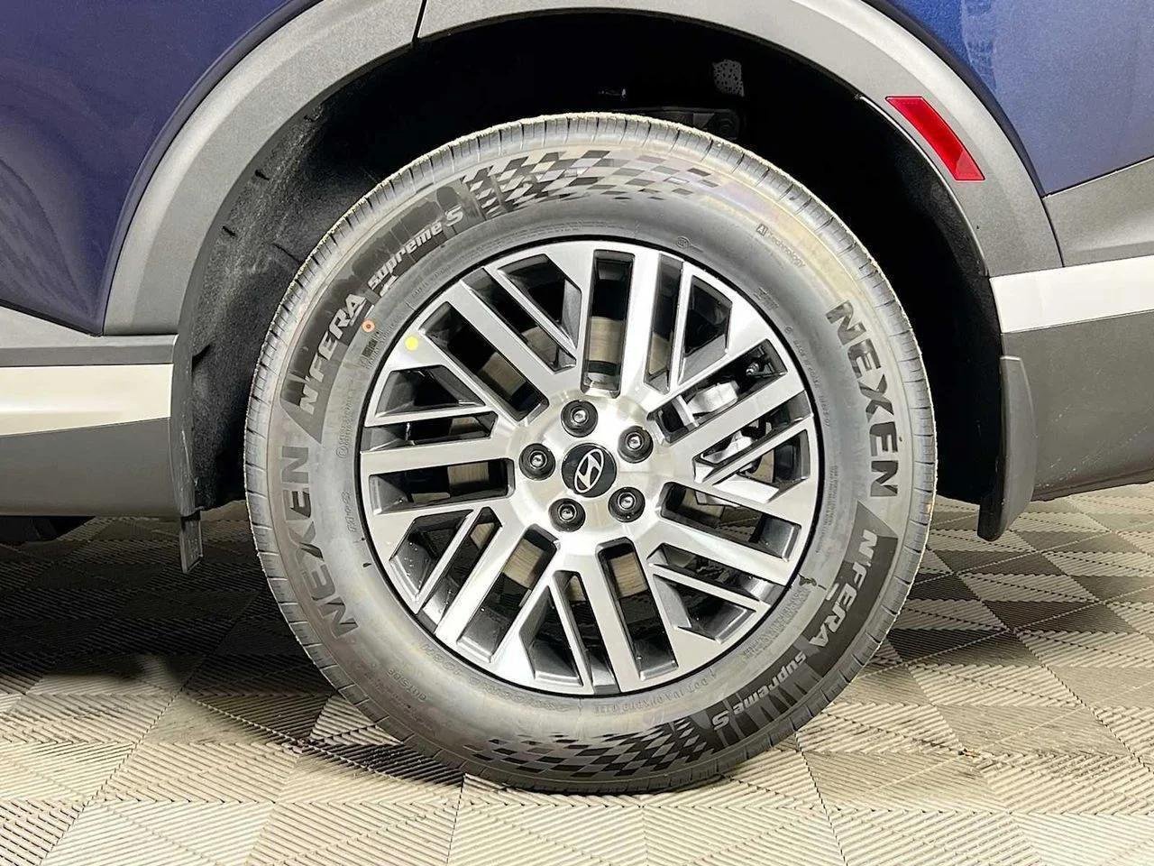 New 2026 Classy Blue Pearl Hyundai SEL AWD image 21