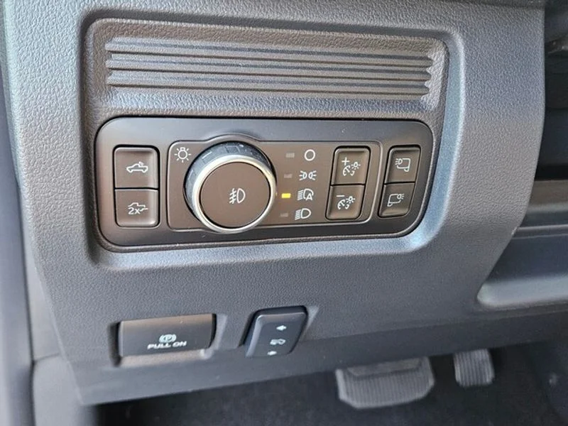 New 2026 Carbonized Gray Metallic Ford F-250® Lariat® image 28