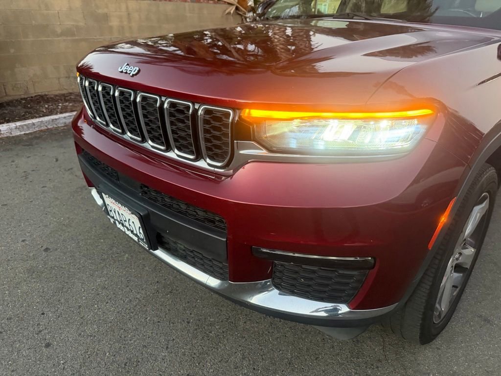 Used 2021 Red Jeep Limited image 4