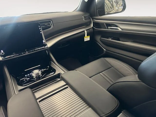 New 2026 Silver Jeep Limited Altitude image 11