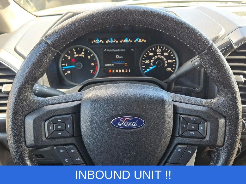 Used 2016 Red Ford XLT image 31